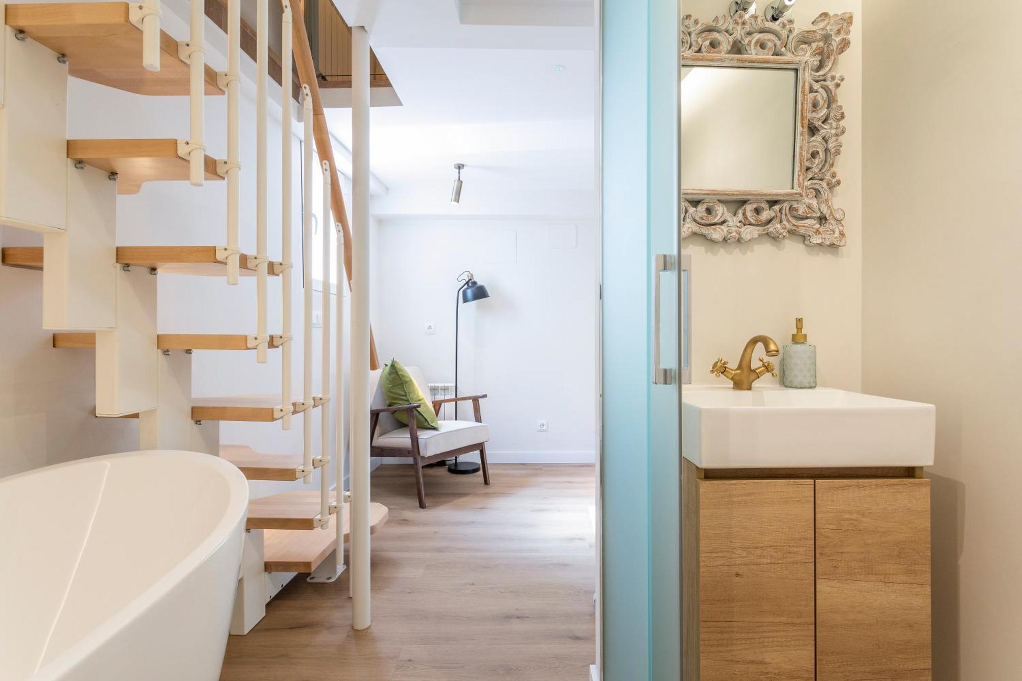 4 Bears Sharehome Madrid Extérieur photo